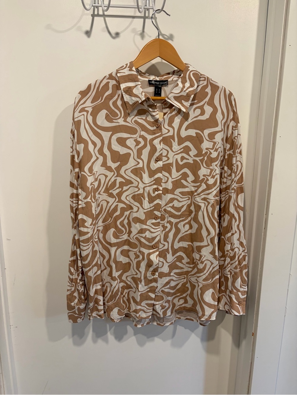 Streetwear Society Brown and White Swirl Button-Up Top